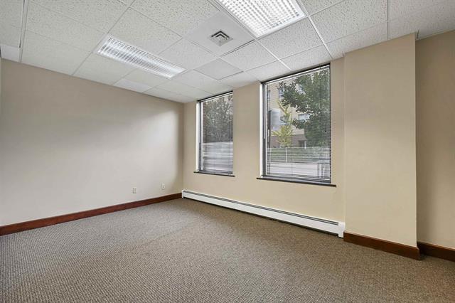 More Photos Of 414 E Walnut St, Green Bay Office For Sale