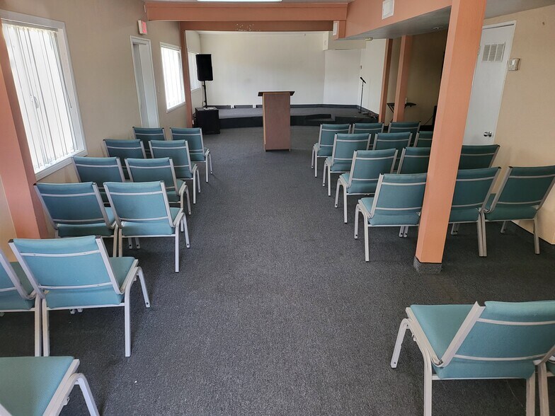 More Photos Of 1380 E Sahara Ave, Las Vegas Medical For Sale