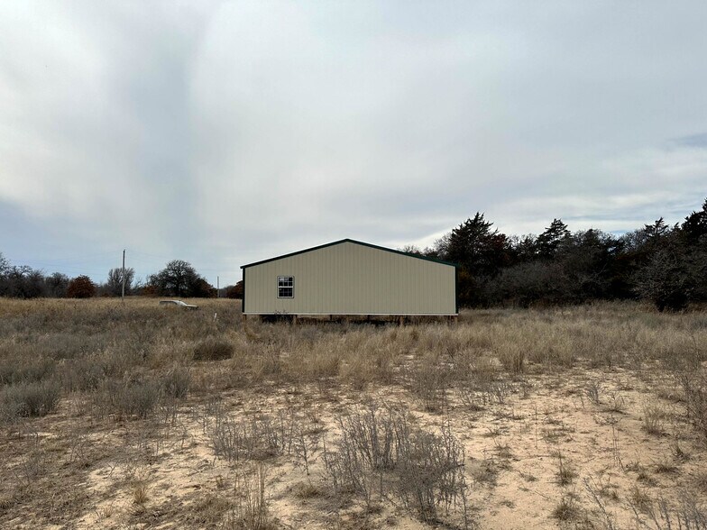 More Photos Of 242513 E 590 rd, Seiling Land For Sale