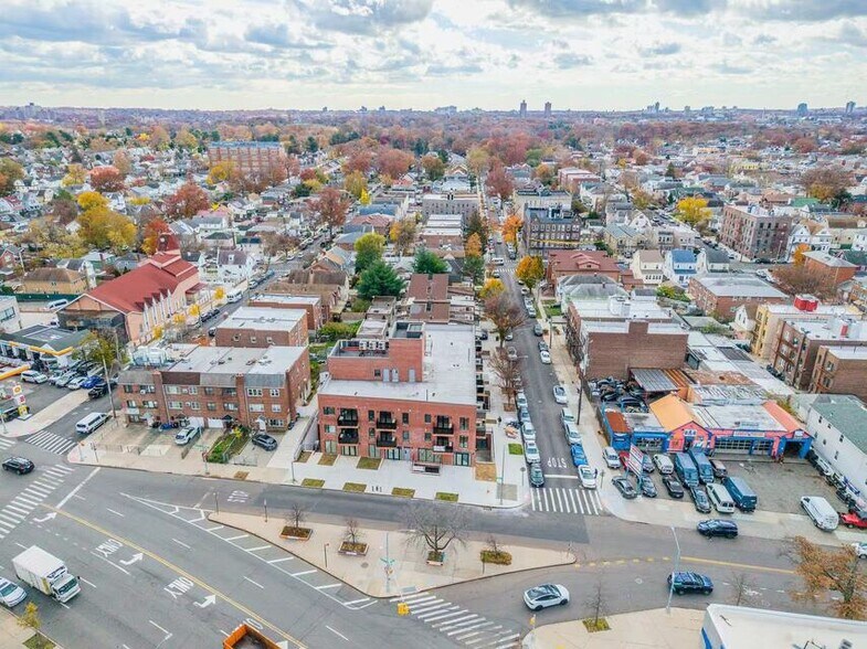 More Photos Of 16502 Sanford Ave, Flushing Apartments For Sale