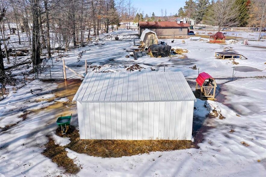 More Photos Of W11375-A W11375-A County Road X Rd, Crivitz Sports And Entertainment For Sale