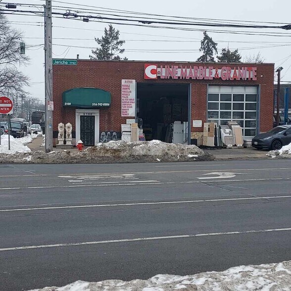 Primary Photo Of 2100 Jericho Tpke, Garden City Park Warehouse For Lease