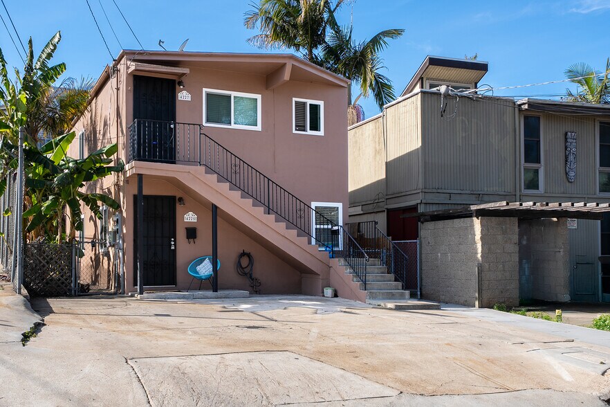 More Photos Of 4225-4227 Whittier St, San Diego Apartments For Sale