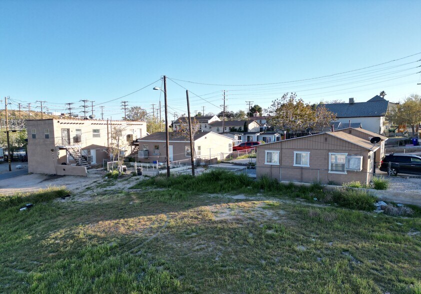 More Photos Of 15563-15575 5th St, Victorville Apartments For Sale