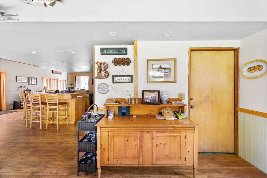 More Photos Of NHN Salcha River & Winter Trl, Salcha Specialty For Sale