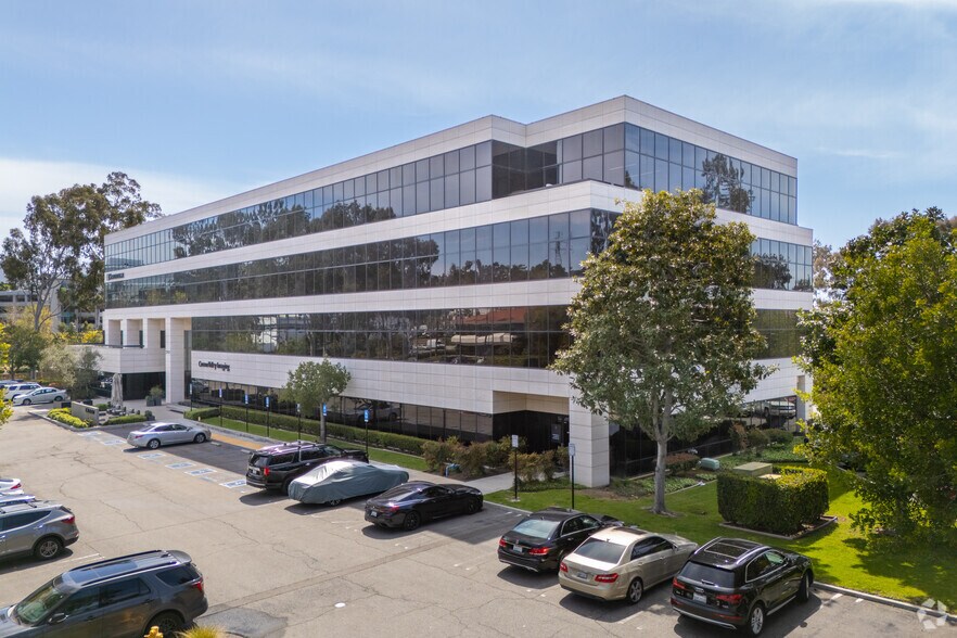 More Photos Of 27401 Los Altos, Mission Viejo Medical For Lease