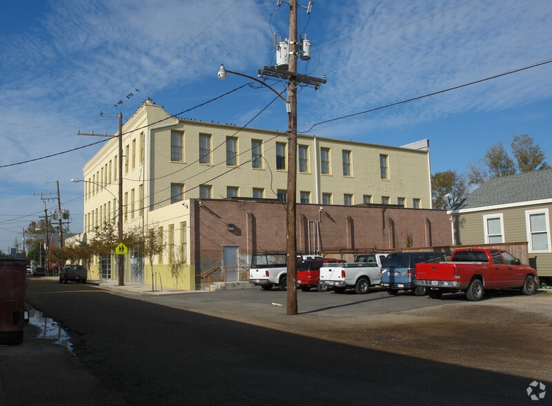 Primary Photo Of 517 Soraparu St, New Orleans Office For Lease