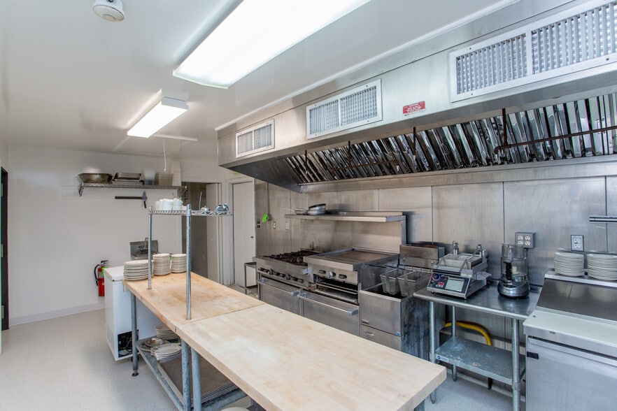 More Photos Of 236 N Union St, Lambertville Restaurant For Sale