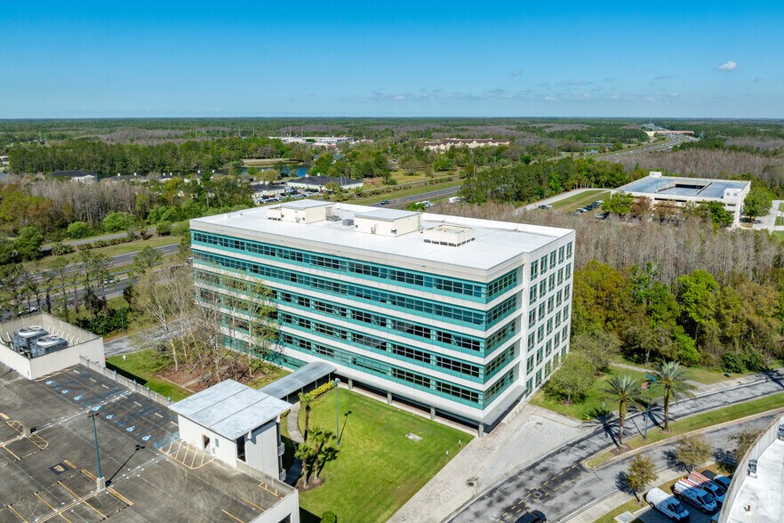 More Photos Of 18205 Crane Nest Dr, Tampa Office For Lease