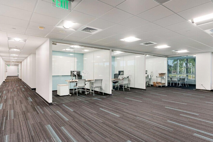 More Photos Of 500 W Cypress Creek Rd, Fort Lauderdale Unknown For Lease