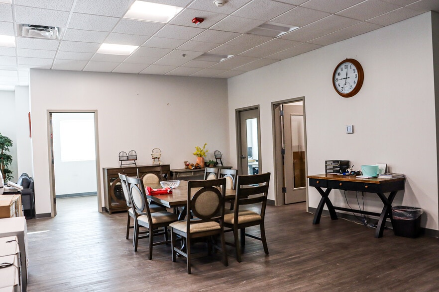 More Photos Of 7235 Bonnyshire Dr, Chattanooga Industrial For Sale