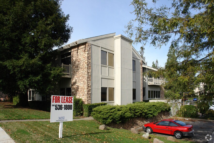 More Photos Of 5510 Birdcage St, Citrus Heights Office For Sale