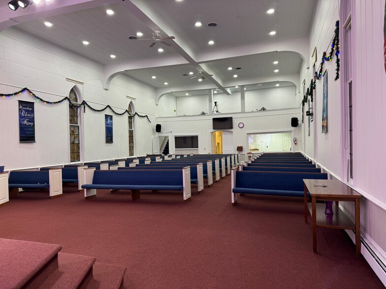 More Photos Of 45504 Cass Ave, Utica Religious Facility For Sale