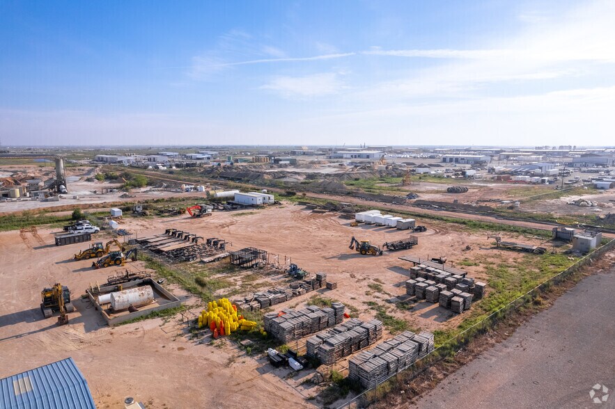 More Photos Of 2604 N FM 1788, Midland Warehouse For Sale