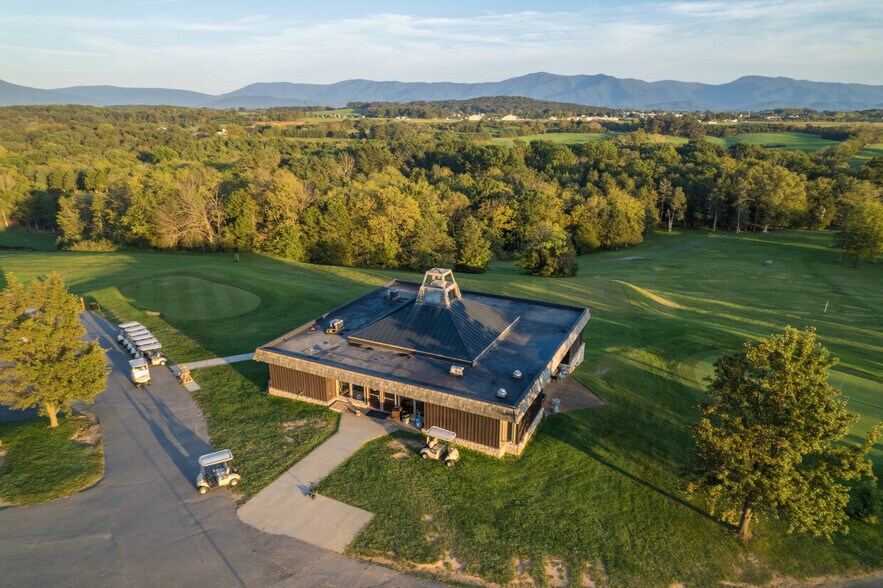 More Photos Of 910 Tc Northcott Blvd, Luray Golf Course Driving Range For Sale