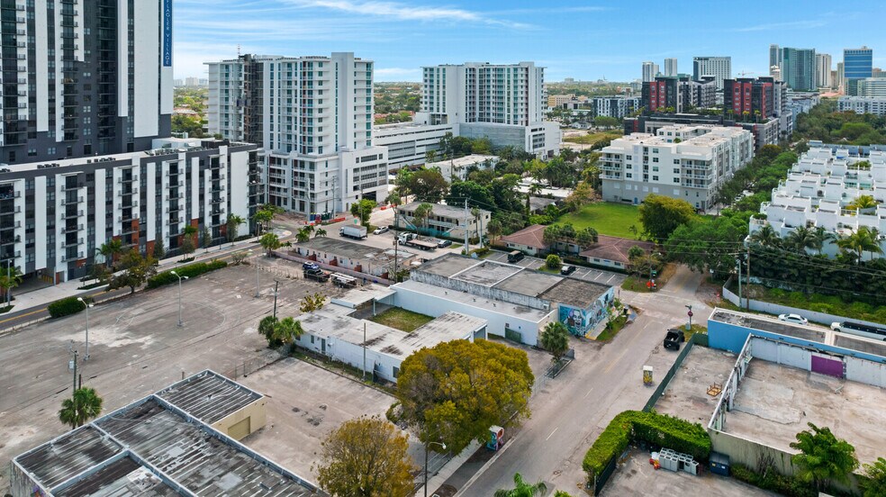 More Photos Of , Fort Lauderdale Unknown For Sale