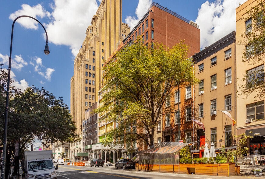 More Photos Of 245 W 14th St, New York Apartments For Sale