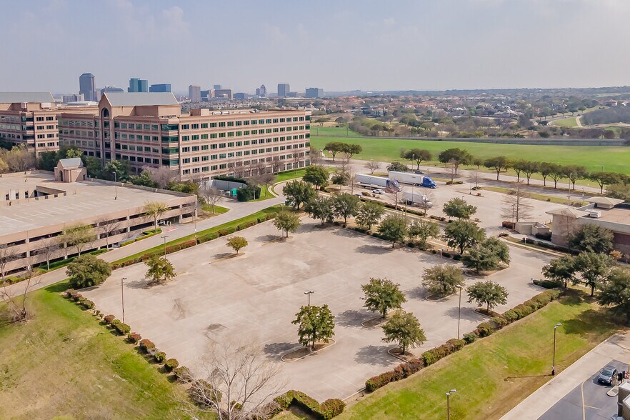 More Photos Of 1001 MacArthur Park, Irving Land For Sale