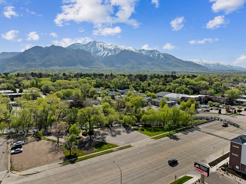 More Photos Of 1810 Washington Blvd, Ogden Restaurant For Lease