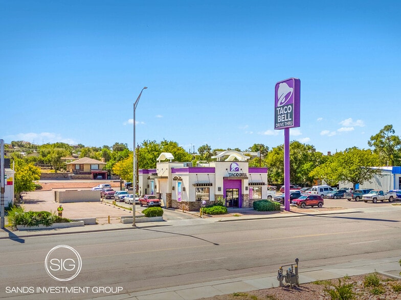 Primary Photo Of 914 E Historic Highway 66, Gallup Fast Food For Sale