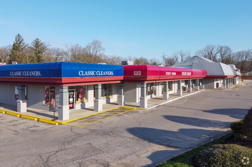 Primary Photo Of 6238 Allisonville Rd, Indianapolis Storefront For Lease