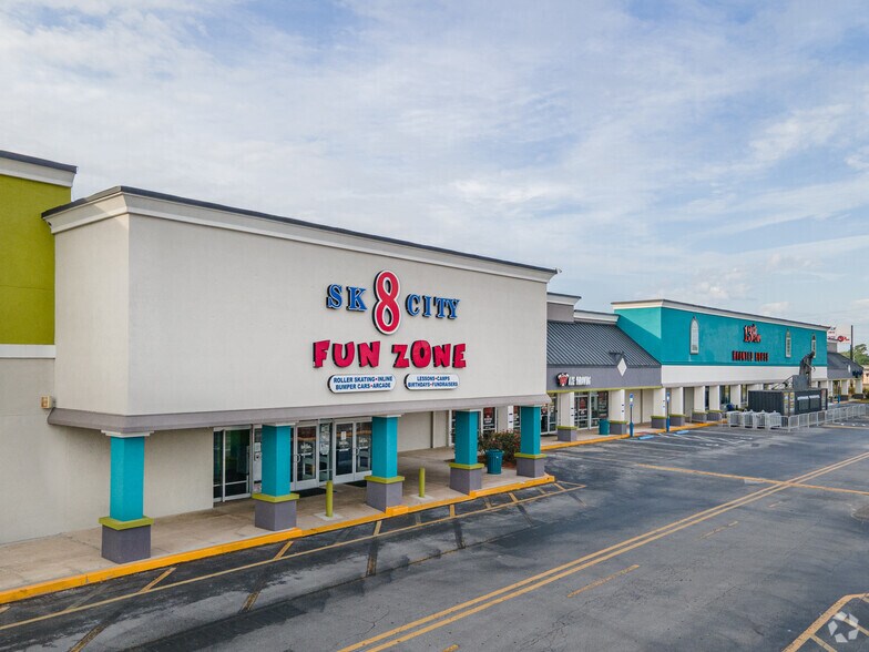 Primary Photo Of 9222-9398 Arlington Expy, Jacksonville Unknown For Lease