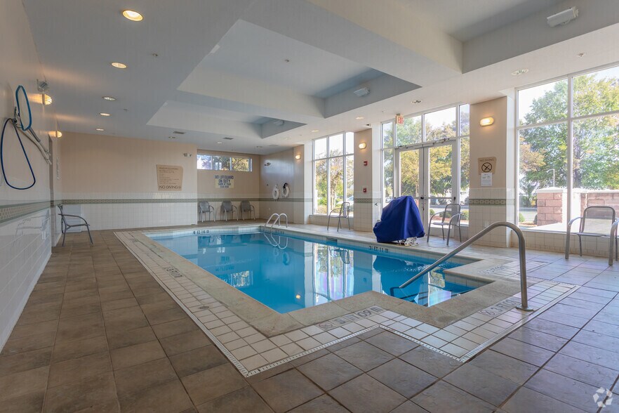 More Photos Of 139 Bradford Blvd, Santee Hotel For Sale