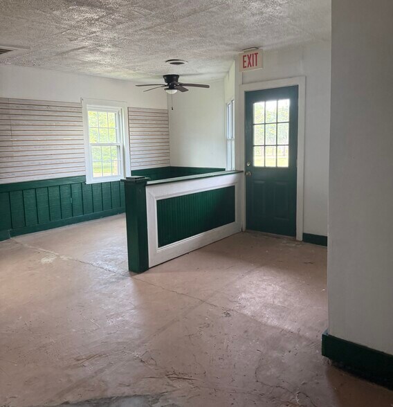 Primary Photo Of Upcounty Business Center, Beallsville Storefront For Lease