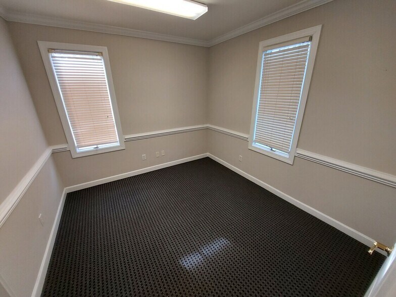 More Photos Of 1310 SE Maynard Rd, Cary Coworking Space