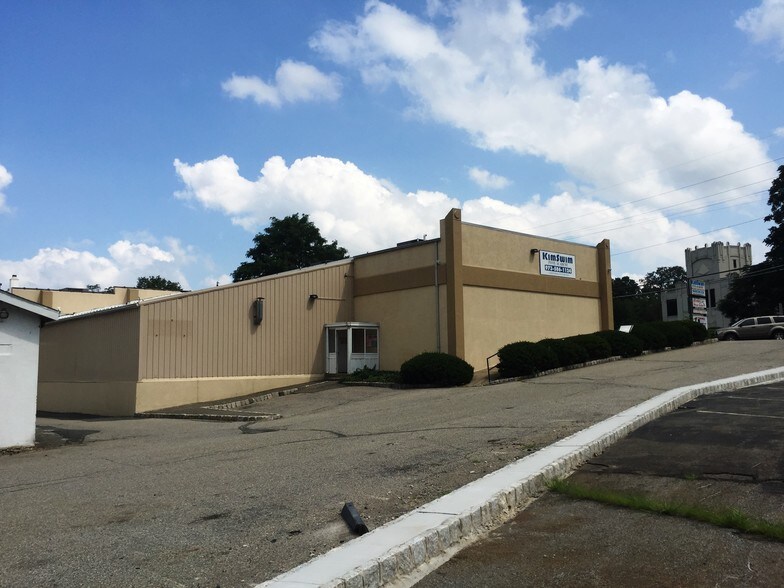 More Photos Of 424 W Main St, Denville Storefront Retail Office For Sale