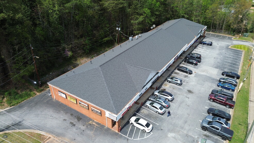 More Photos Of 414 N Hairston Rd, Stone Mountain Freestanding For Sale