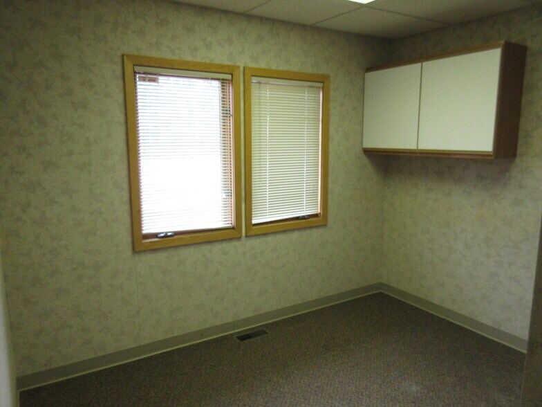 More Photos Of 1787 Wagner Ave, Muskegon Medical For Sale