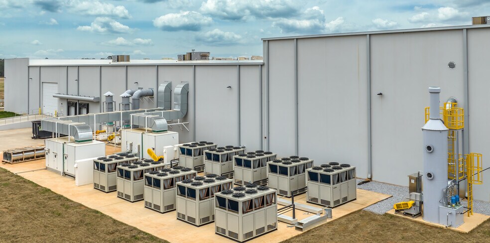 More Photos Of 4800 N Park Dr, Opelika Industrial For Sale