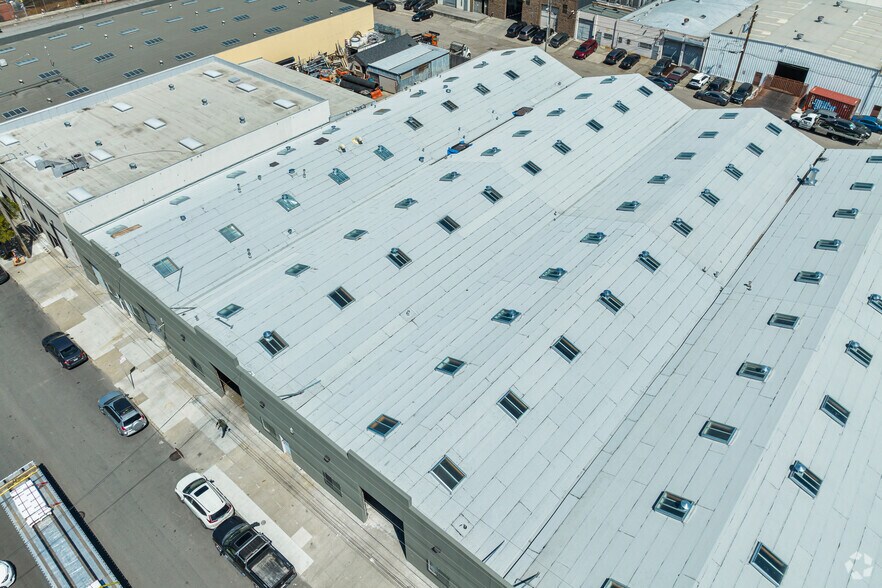 More Photos Of 1430 Yosemite Ave, San Francisco Warehouse For Sale