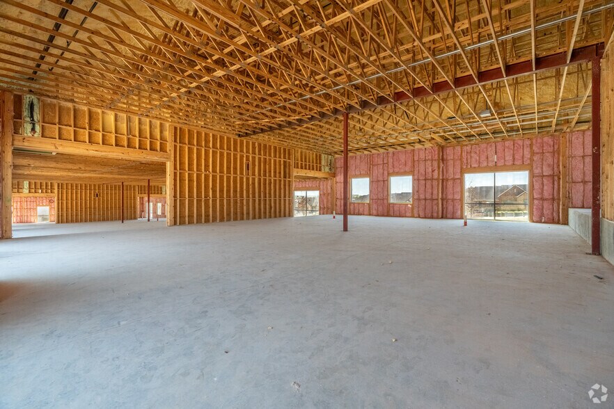 More Photos Of 250 Gerault Rd, Flower Mound Medical For Sale