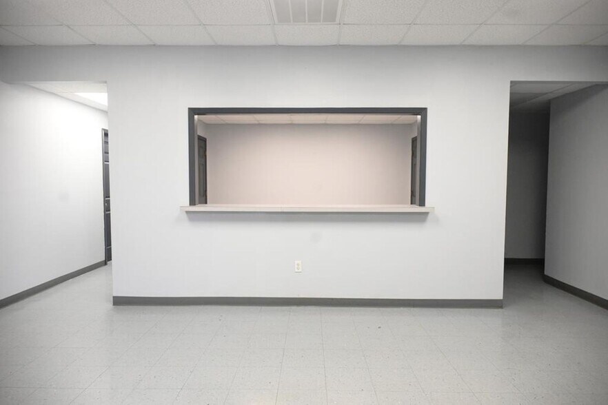 More Photos Of 3611 E State Highway 158, Midland Unknown For Lease