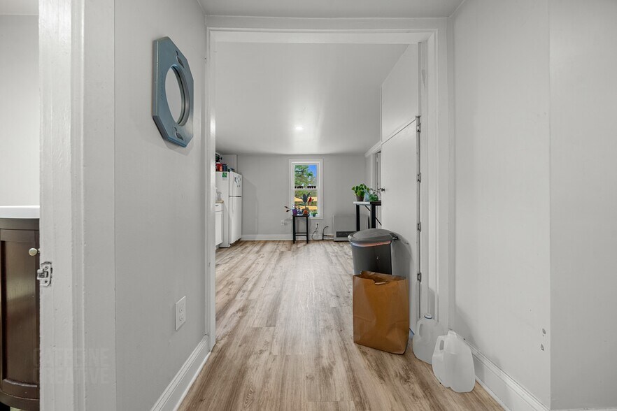 More Photos Of 15 South St, Freeport Apartments For Sale