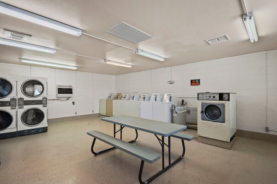 More Photos Of 150 Highway 400, Mill City Trailer Camper Park For Sale