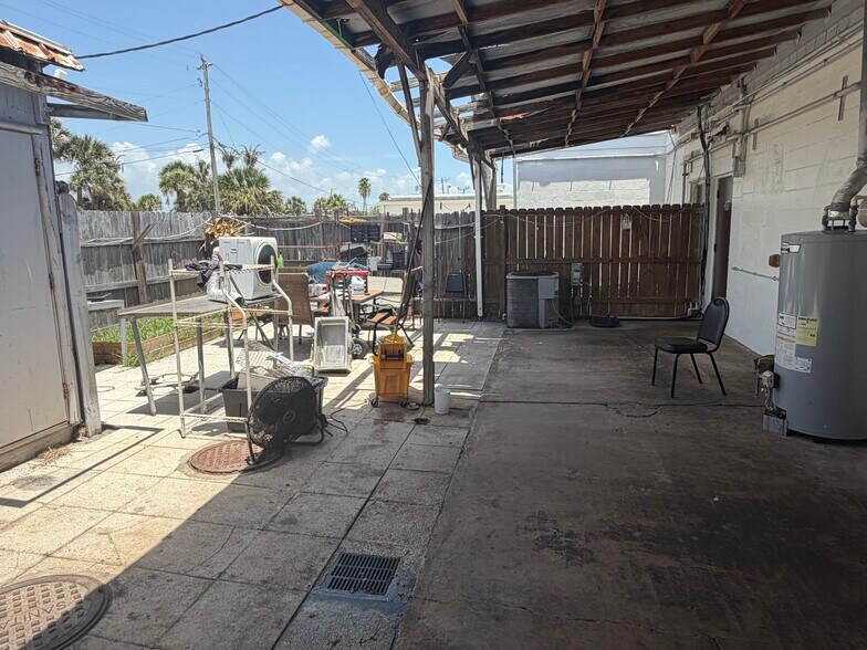 More Photos Of 200-218 North Aia, Satellite Beach Unknown For Lease