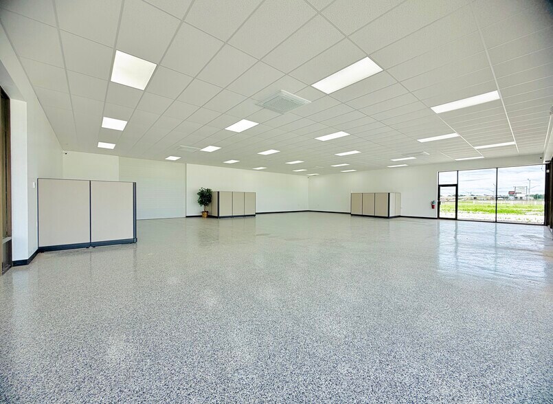 More Photos Of 3601 N Van Buren Byp, Enid Freestanding For Lease