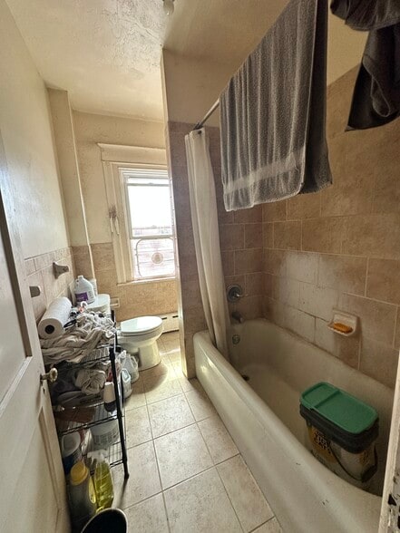 More Photos Of 900-902 Cottman Ave, Philadelphia Storefront Retail Residential For Sale