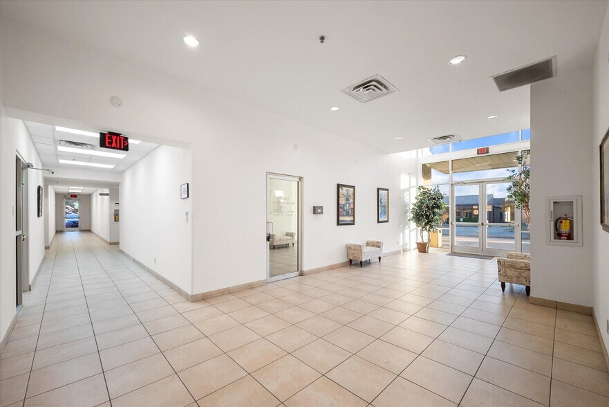 More Photos Of 2698 N Galloway Ave, Mesquite Medical For Sale