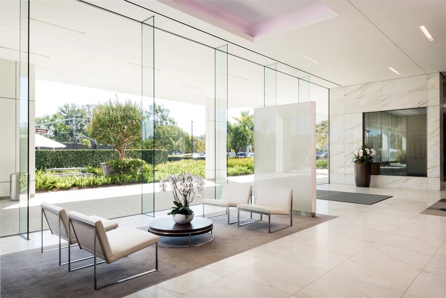 More Photos Of 2211 Michelson Dr, Irvine Office For Lease