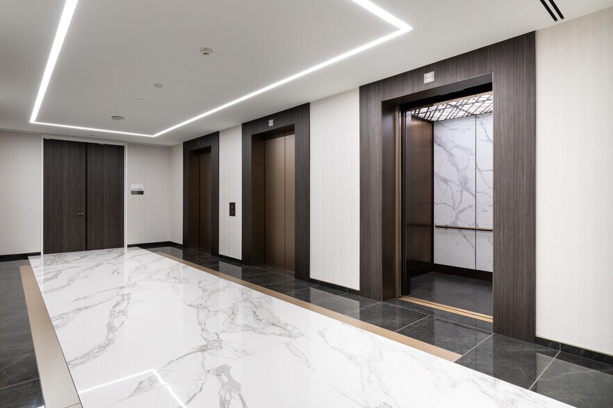 More Photos Of 2010 Main St, Irvine Office For Lease