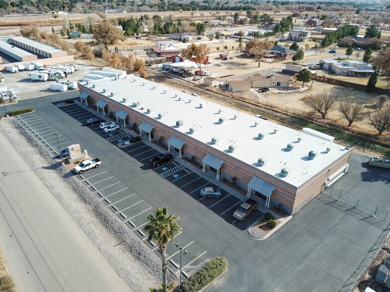 More Photos Of 5312 Rio Bravo Rd, Santa Teresa Showroom For Lease