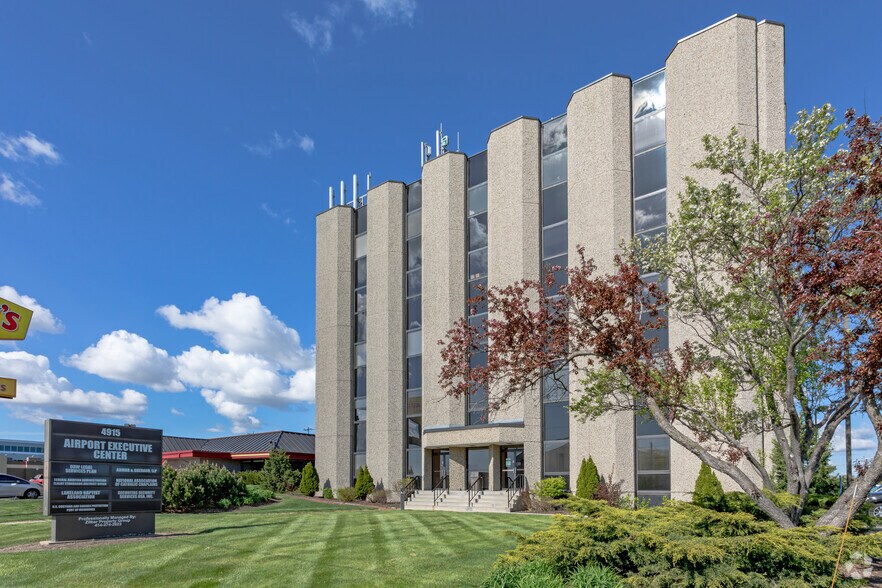 More Photos Of 4915 S Howell Ave, Milwaukee Office For Lease