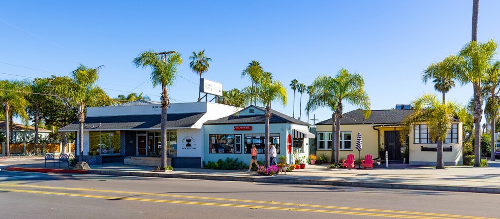 Primary Photo Of 603-609 Vista Way, Oceanside General Retail For Lease