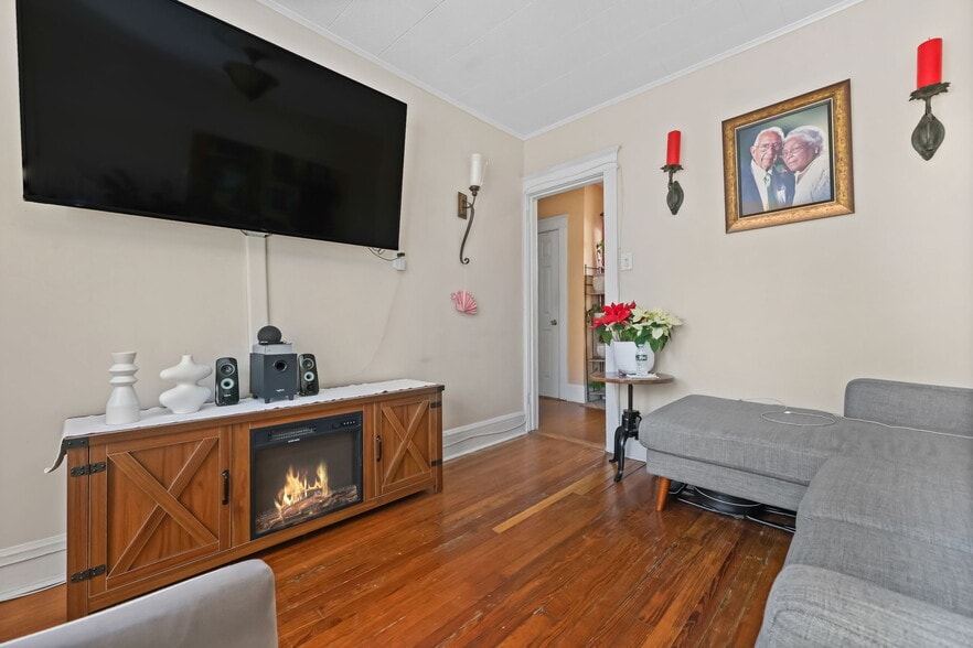 More Photos Of 1831 Paulding Ave, Bronx Land For Sale