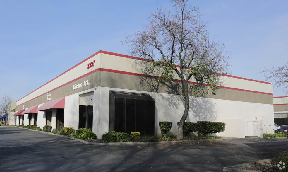 Primary Photo Of 3337 Sunrise Blvd, Rancho Cordova Flex For Lease