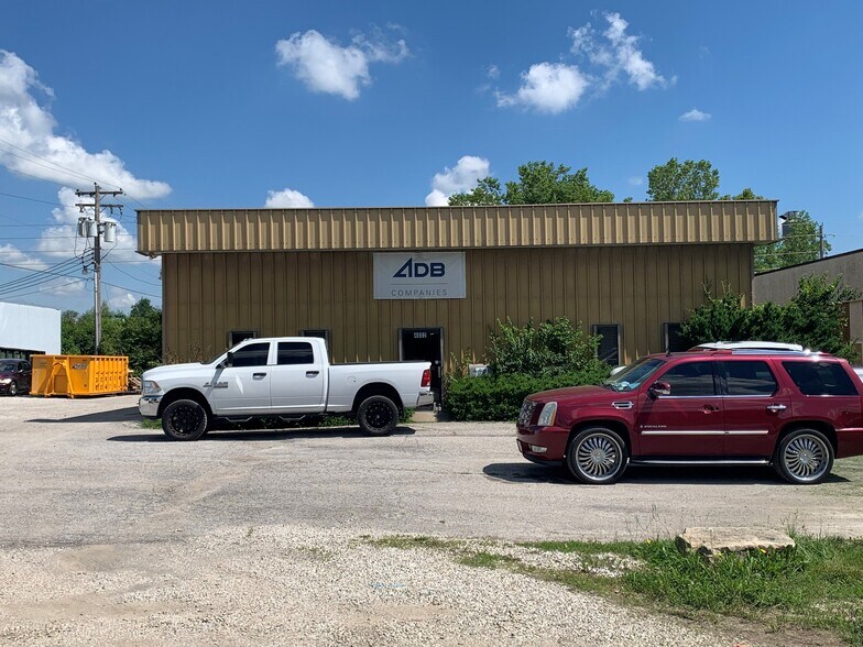 More Photos Of 4002 E 137th Ter, Grandview Warehouse For Sale